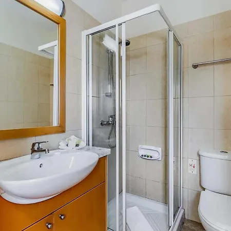 Hestiades Green Junior 32 *