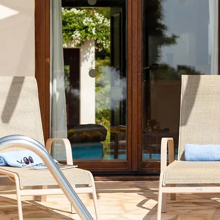 Hestiades Green Junior 32 Villa *